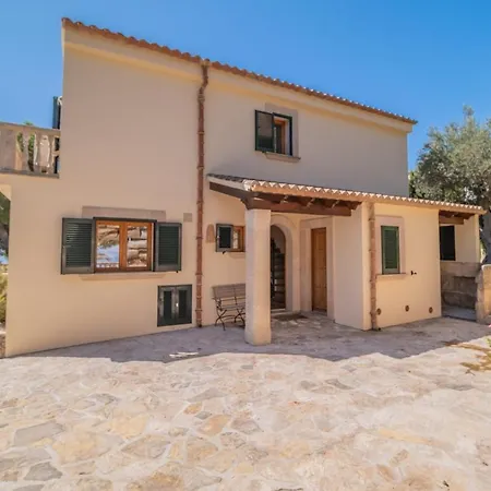 Casa Tres Pinos Alcanada By Mallorca Selection *